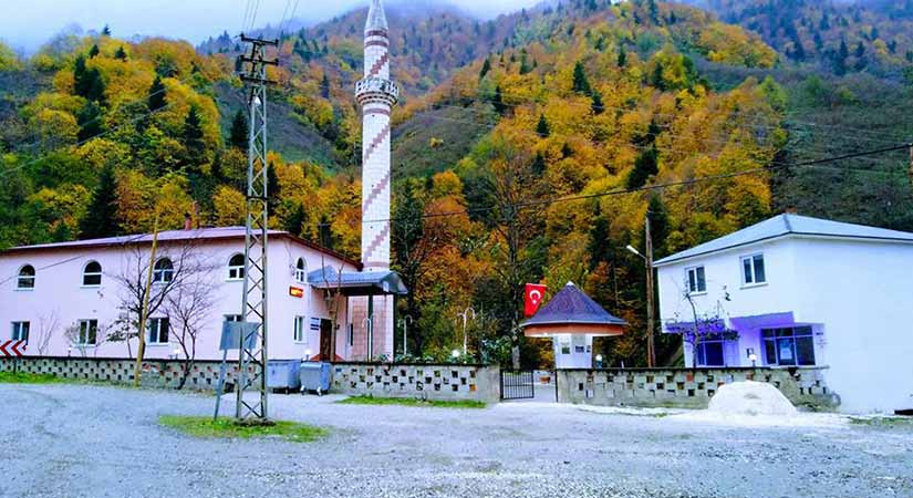 Alancık köyü merkez camii örnek bir ibadethane