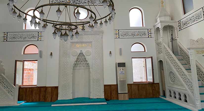 Espiye’de yenilenen cami ibadete açıldı