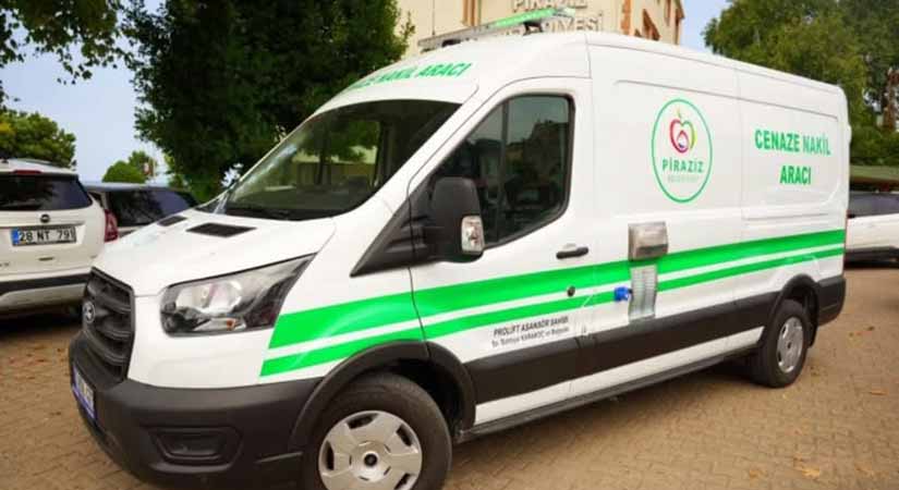 Piraziz’de cenaze hizmetlerine yeni araç