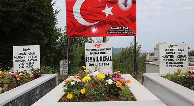 15 Temmuz şehidi İsmail Kefal mezarı başında anıldı