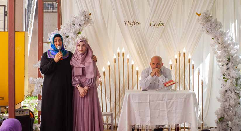Ceylin Kılıç ve Zühre Nefes hafız oldu