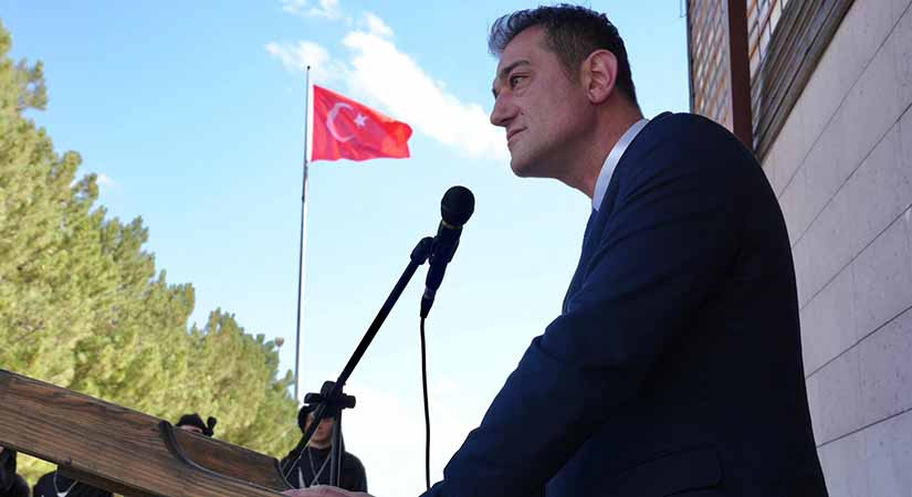 Başkan Köse, Afyonkarahisar’da şehitlerimizin huzurunda