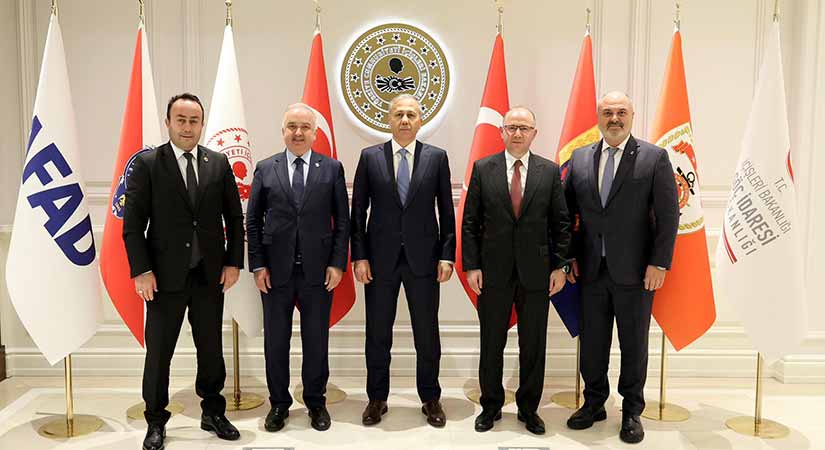 Giresun heyetinden Bakan Ali Yerlikaya’ya ziyaret