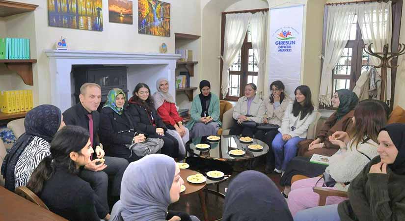 Giresun’da üniversite gençlerine sıcak karşılama