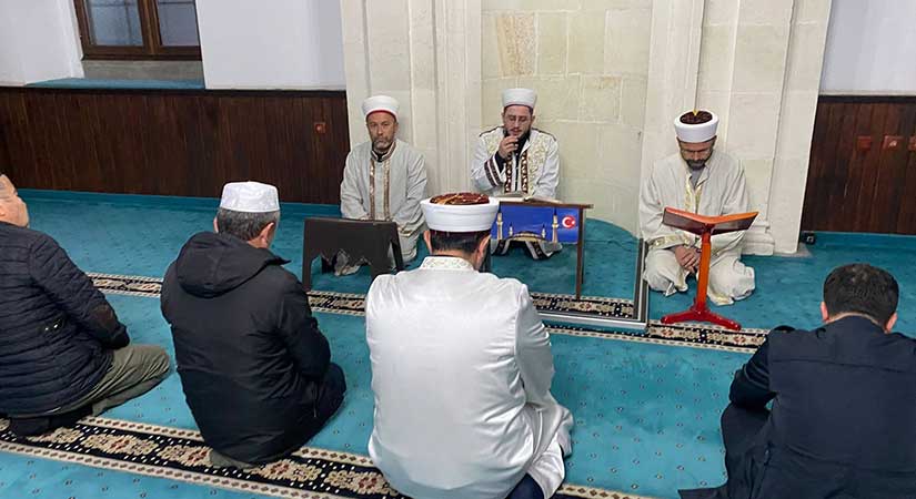 Espiye’de sabah namazı programına yoğun ilgi