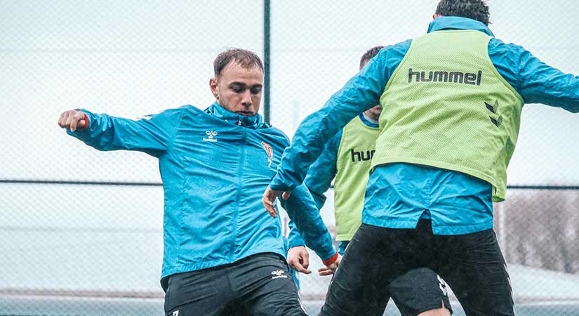 1926 Bulancakspor hazırlıklarını sürdürüyor