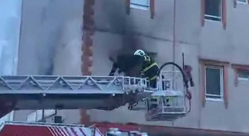 Görele’de ev yangınında üç kişi kurtarıldı