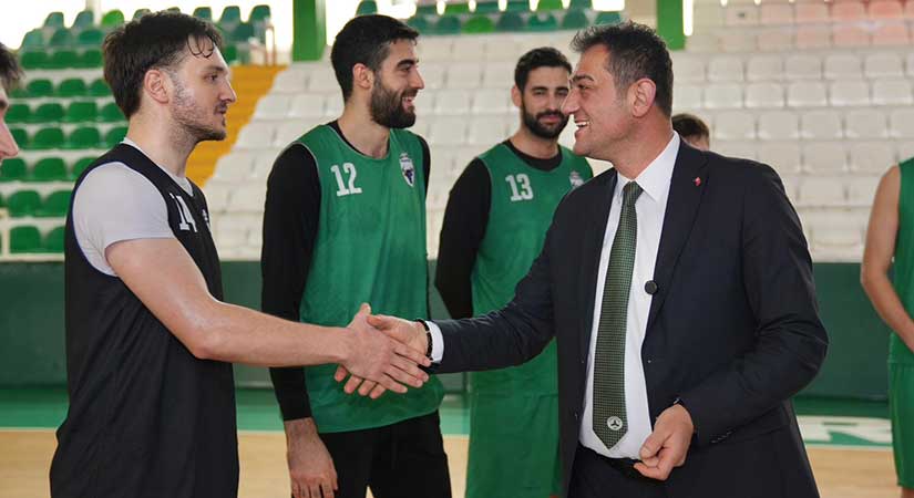 Kerasusspor Lider Watergarden’i Giresun’da Ağırlıyor