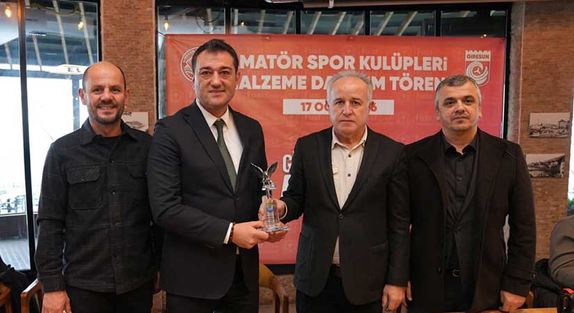 Giresun Belediyesi kulüplerin yanında durdu