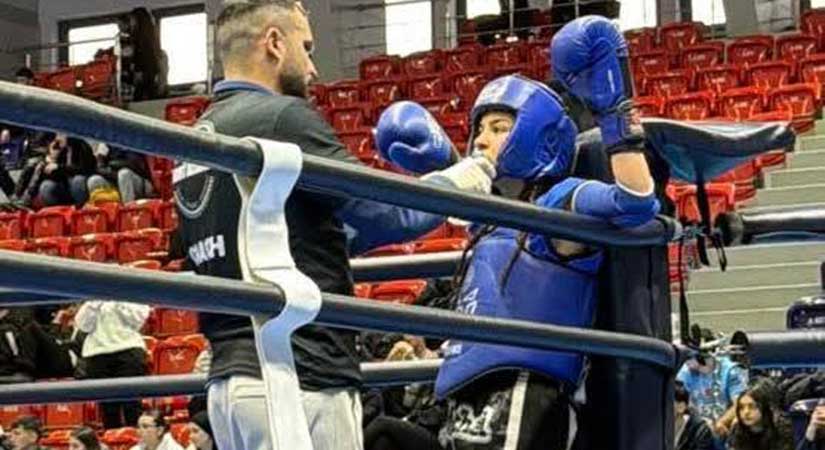 Giresunlu Muay Thaicilerden 8 madalya