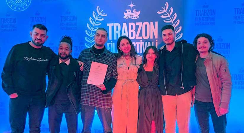 Gülümse Trabzon’da öğrenci kategorisinde zirvede