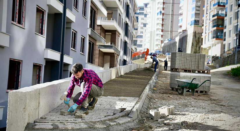 Gedikkaya’da kaldırım çalışması başladı