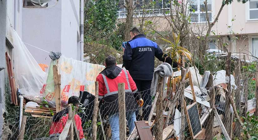 Bulancak’ta çöp ev temizlendi