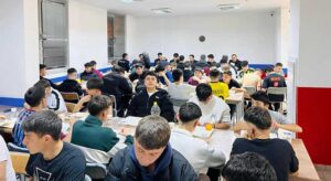 Kaymakam Kavanoz Öğrencilerle buluştu