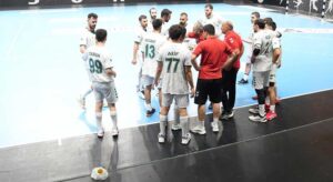 Giresunspor Hentbol evinde puan kaybetti