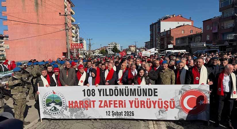 Harşit Zaferi için Tirebolu tek yürek