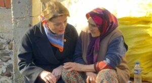 Peker’den Ramazan’da gönül ziyaretleri