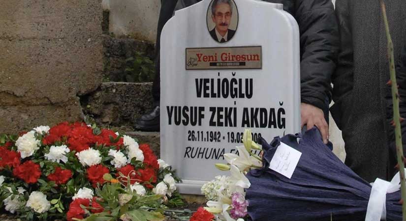 Yusuf Zeki Akdağ dualarla anıldı