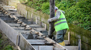 Giresun’da güvenli ulaşım için yeni merdivenler yapılıyor