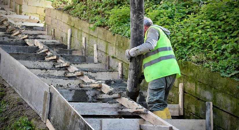 Giresun’da güvenli ulaşım için yeni merdivenler yapılıyor