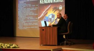 Giresun’da “Bilişim Suçuna Ortak Olma” Konferansı