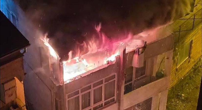 Giresun’da çatı katında gece yarısı yangını