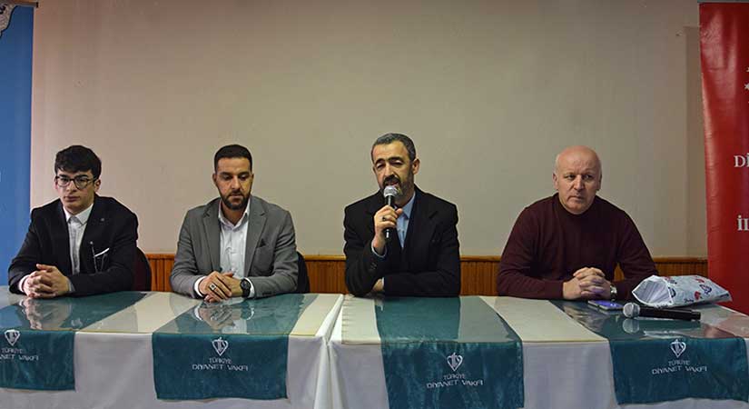 Giresun’da üniversitelilerle anlamlı bayram programı