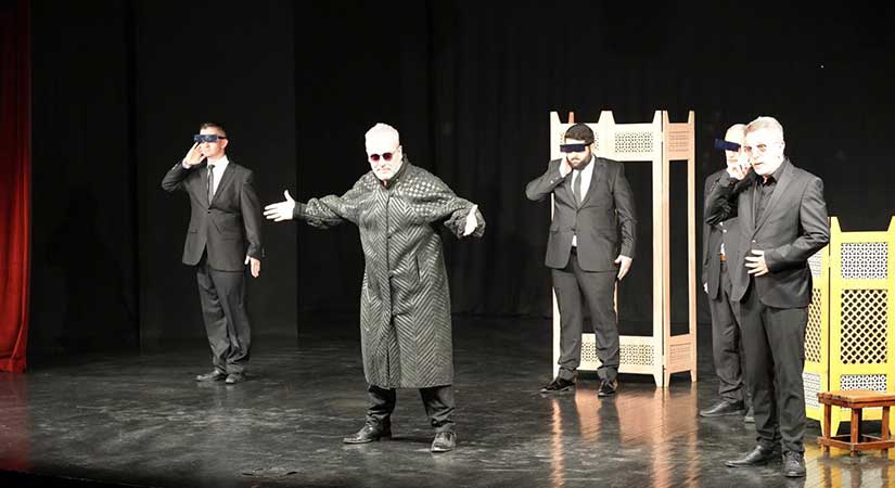 Giresun Şehir Tiyatrosu Akçaabat’ta sahne aldı izleyicilerden tam not