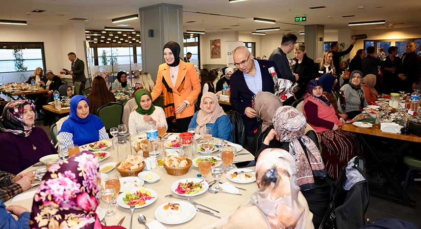 Vali Koç’tan Tirebolu’da Kadınlar Günü iftarı