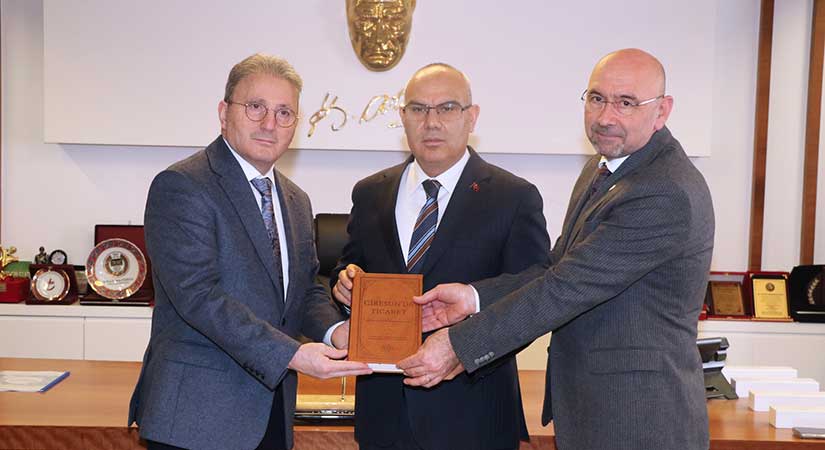 Vali Mustafa Koç Giresun TSO’yu ziyaret etti