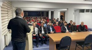 Giresun’daki konferansta “sömürge madenciliği” çıkışı