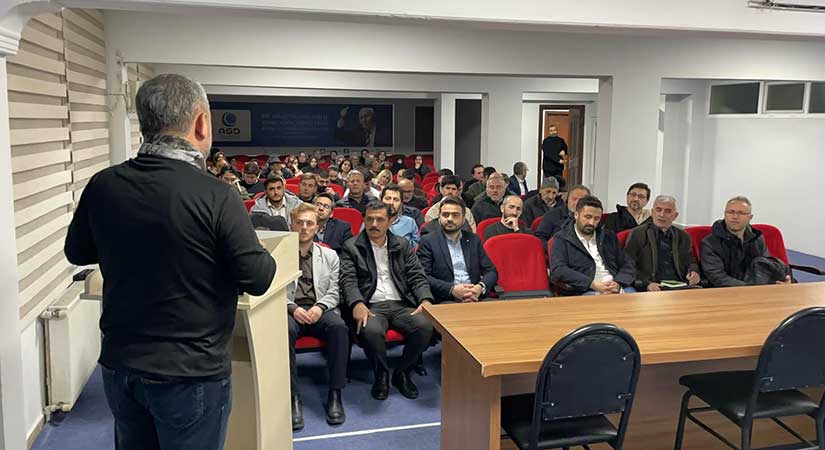 Giresun’daki konferansta “sömürge madenciliği” çıkışı