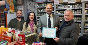 AK Parti “kapı kapı, gönül gönüle” sahada