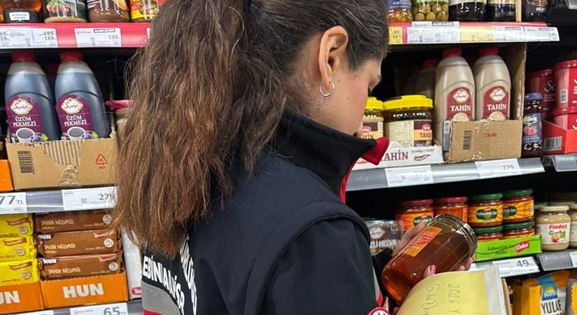 Şebinkarahisar’da bal numuneleri incelemeye alındı