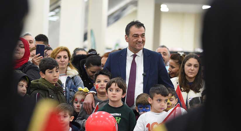 Giresun Belediyesi 23 Nisan’da coşkuyu sokağa taşıdı