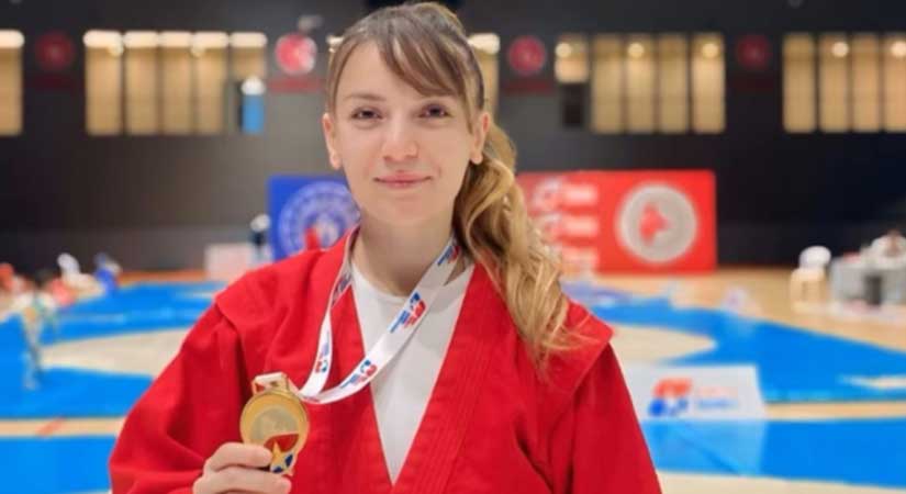 Büşra Çayan Işık Türkiye şampiyonu oldu