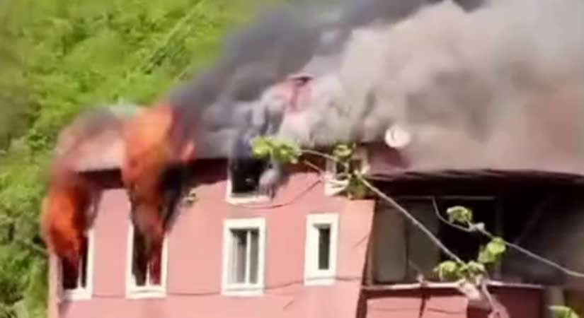 Duroğlu’nda korkutan yangın: Alevler evi kül etti