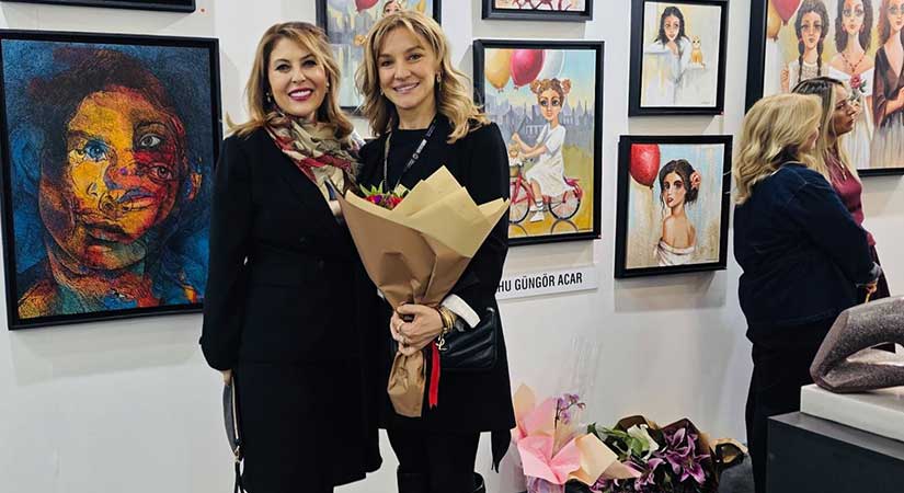 Elvan Işık Gezmiş ArtAnkara Fuarını Ziyaret Etti