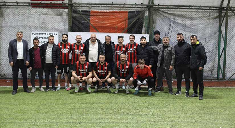 Açılışta gol yağmuru heyecanı başlattı