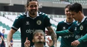 Giresunspor küme düşse de sahada dimdik