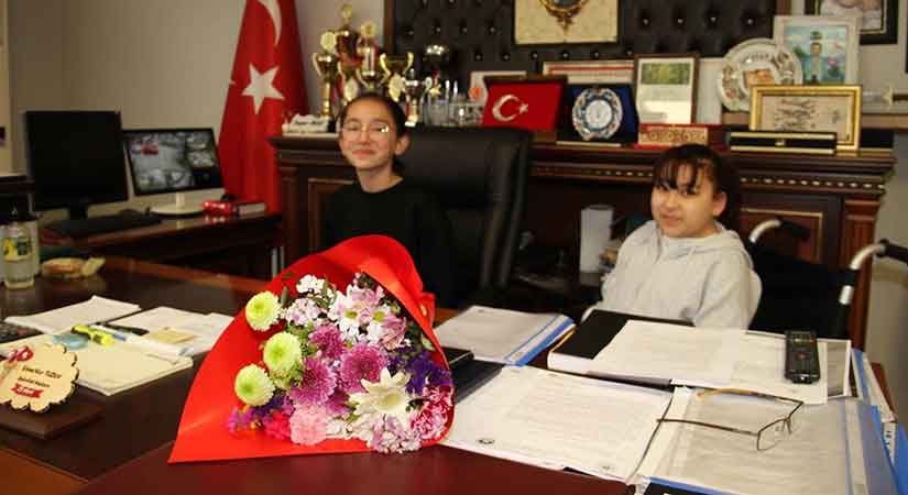 İbaş yetkiyi öğrencilere devretti