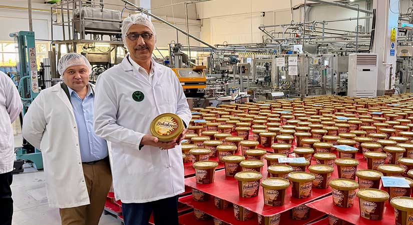 Bayraktar FİSKOBİRLİK tesislerinde üretim mesajı verdi