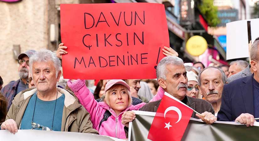 Halk yürüdü, meydanda tepki yükseldi