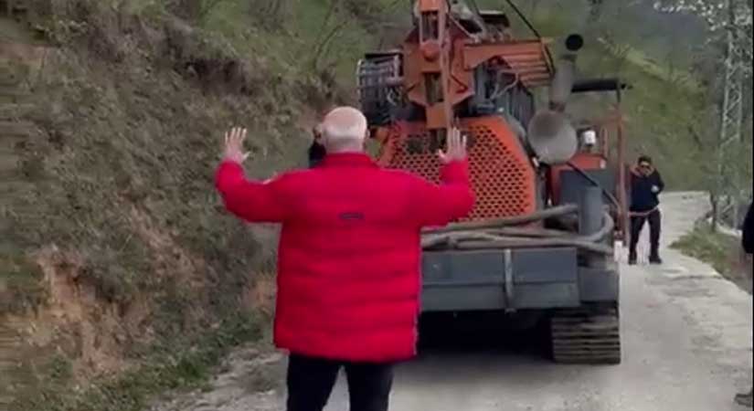 Sondaj makinesi köyde engellendi, gerilim tırmandı