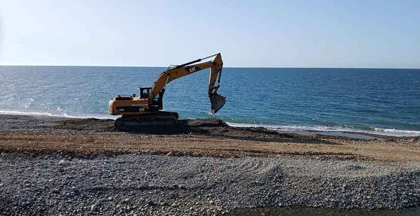 Tirebolu’da kum-çakıl alımı durduruldu