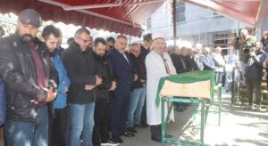 Görele’de Hayatını Kaybeden Elif Tuana Torun son yolculuğuna uğurlandı