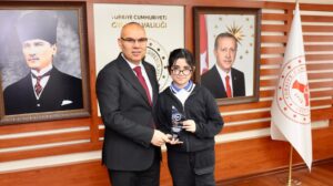 Giresun’da Kütüphane Haftası’nda örnek okurlar sahneye çıktı