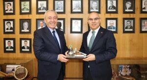 Vali Koç’tan borsaya kritik ziyaret ve mesaj