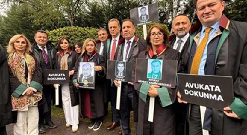Barolardan şiddete yürüyüş