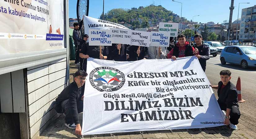 Giresun sahilinde örnek farkındalık etkinliği